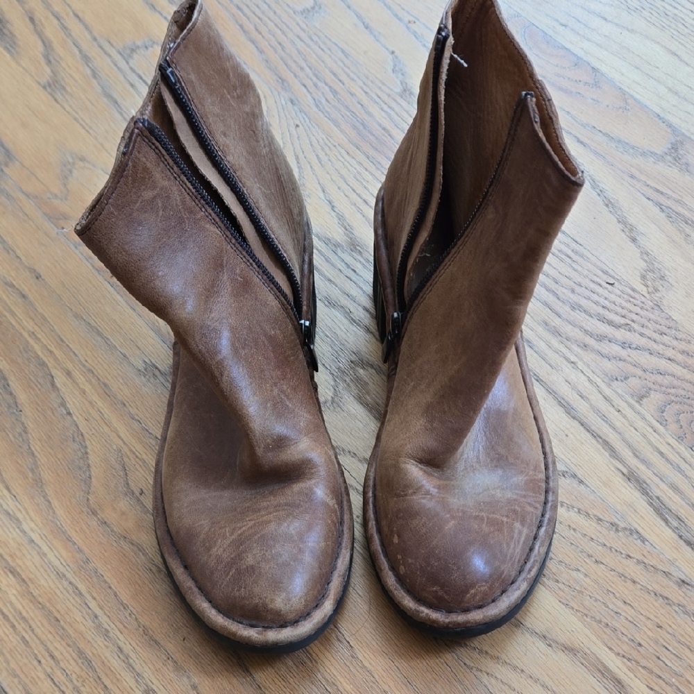 Brown Leather Women's Side-Zip Ankle Boots